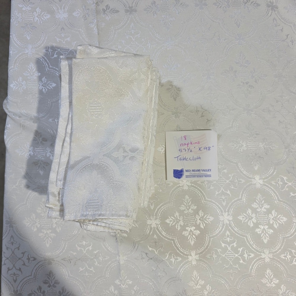 Vintage Ivory Damask Tablecloth 57.5x98 and 18 Matching Napkins Set Floral Woven
